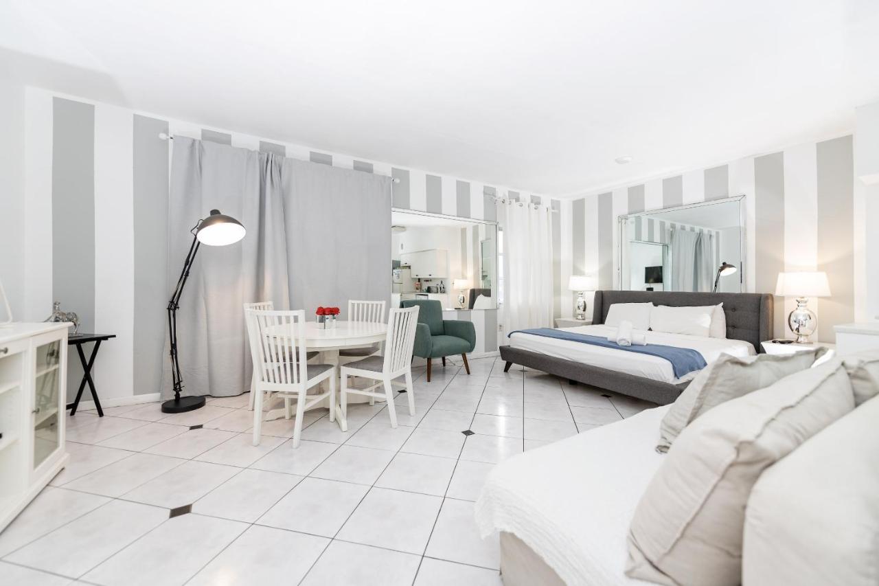 Apartments On Collins Miami Beach Dış mekan fotoğraf